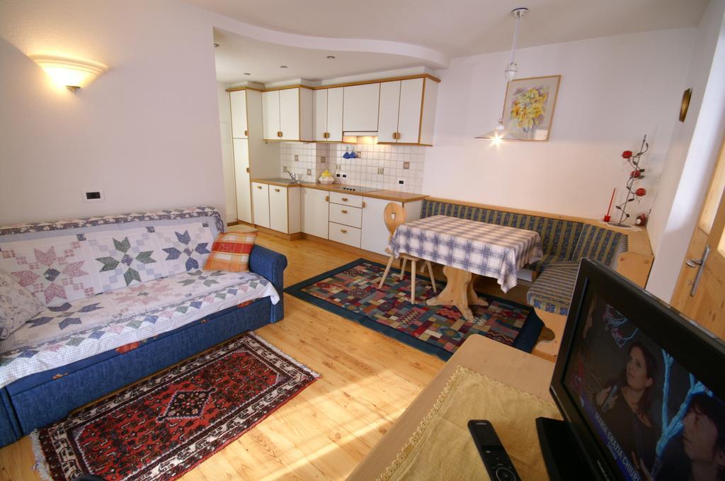 Appartamenti Residence Pars Badia  Extérieur photo